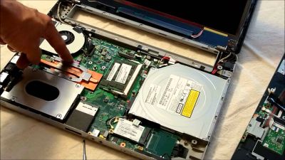 Кликни за увеличение Сервиз за лаптопи, настолни компютри и монитори 0